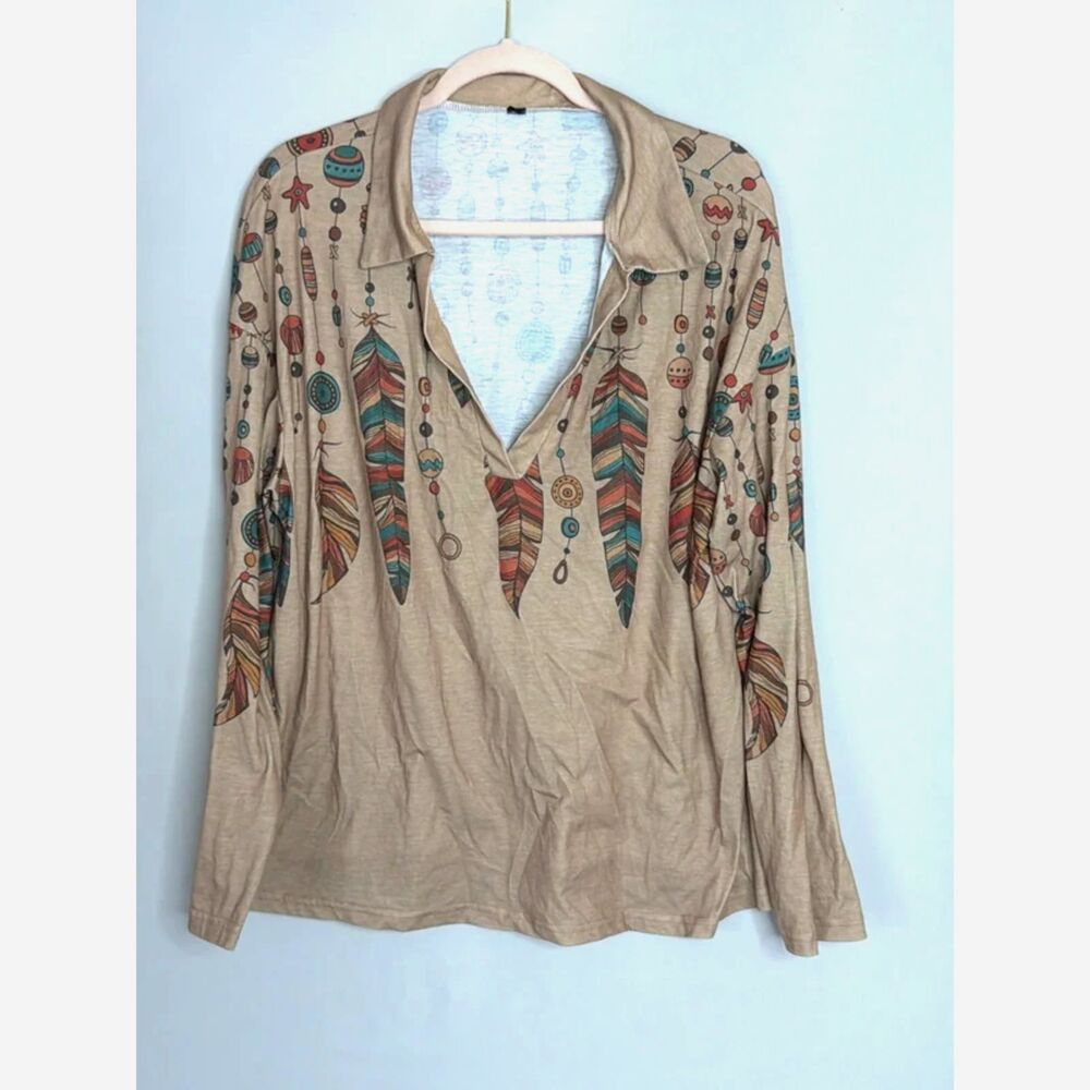 JustFashionNow Feather Dreamcatcher Print Boho Womens Large Long Sleeve Collar